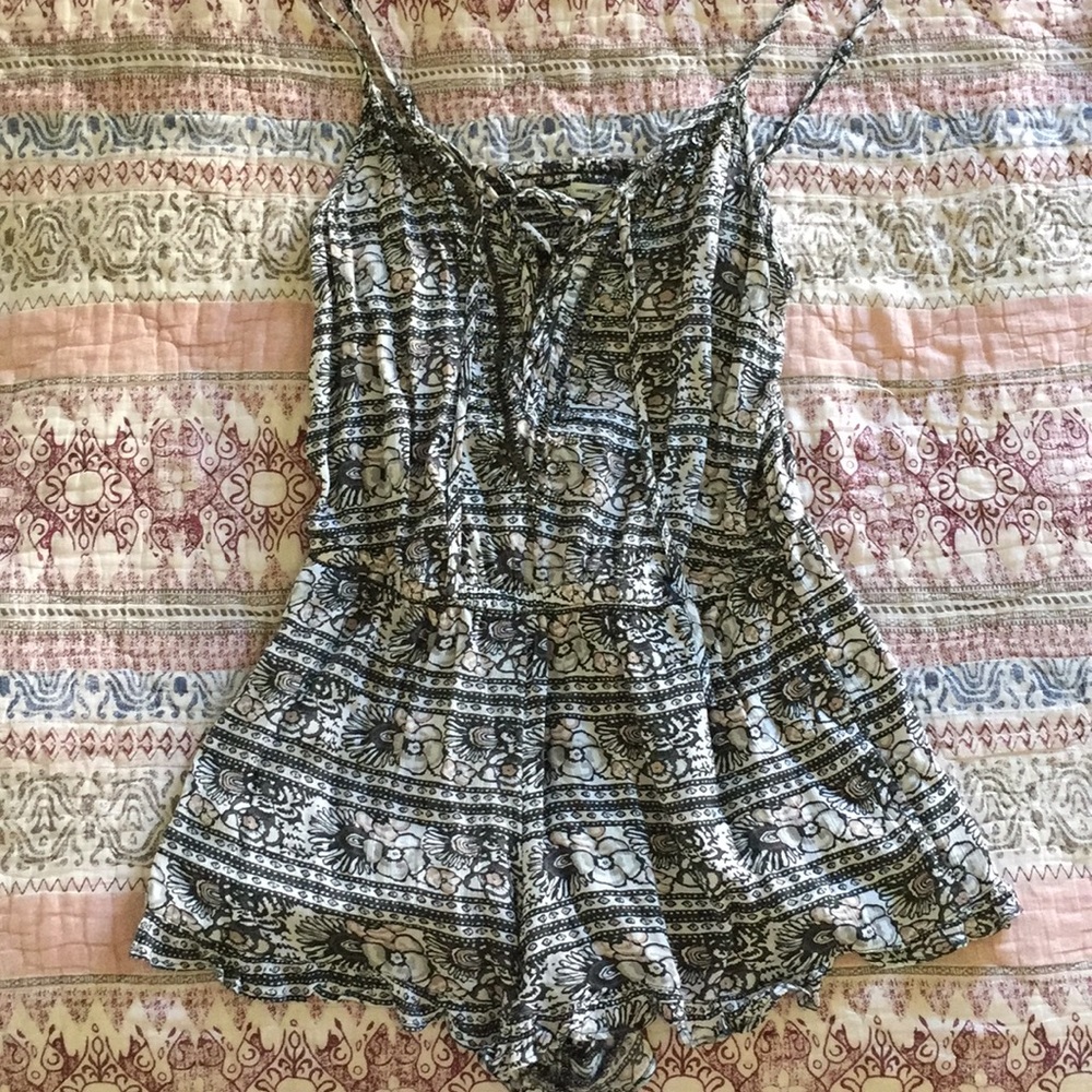 American Eagle Romper